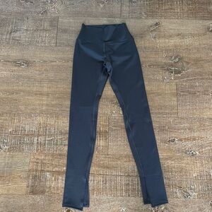 ALO Yoga charcoal Leggings
